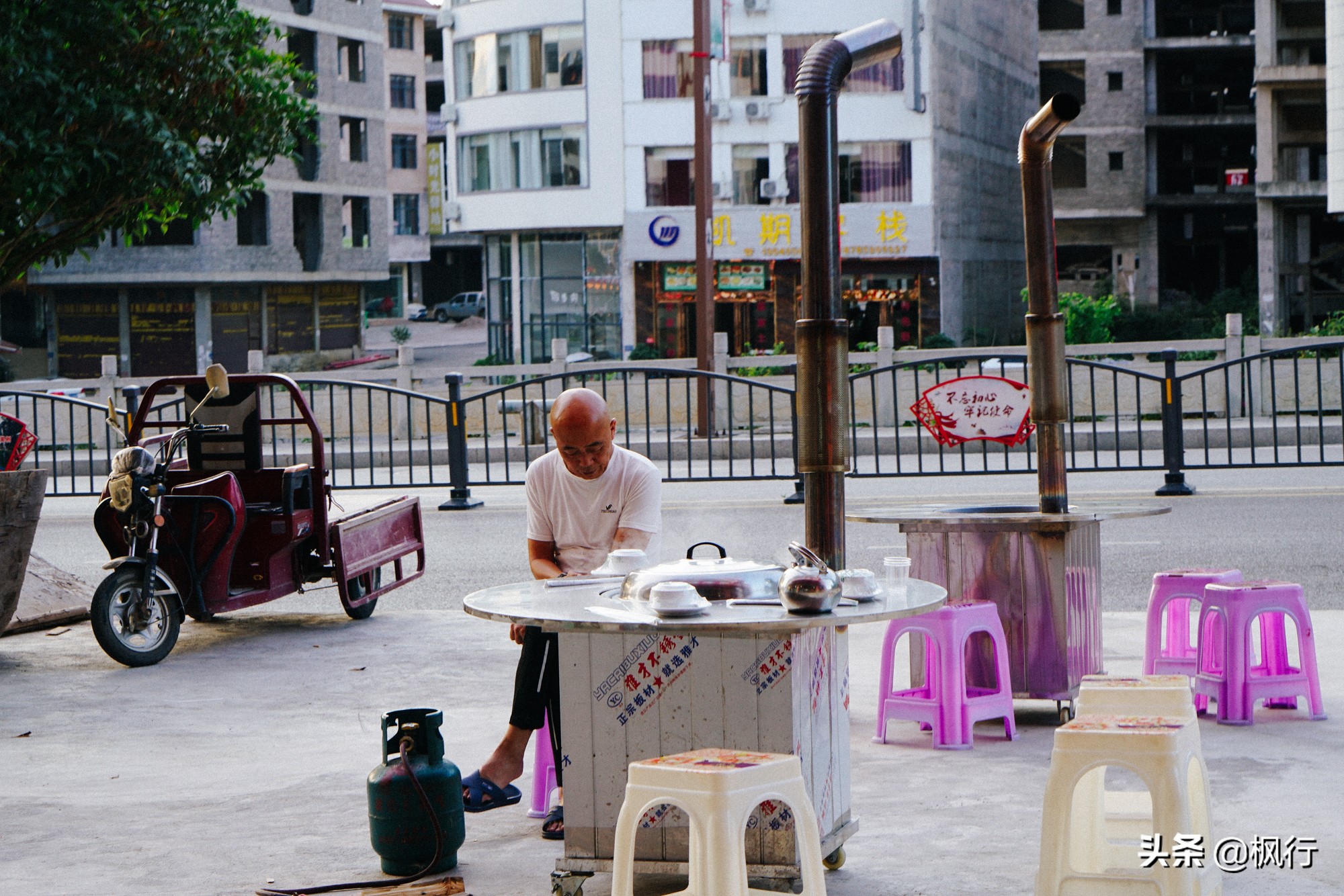 贵州荔波吃什么比较有特色,贵州旅游吃当地美食