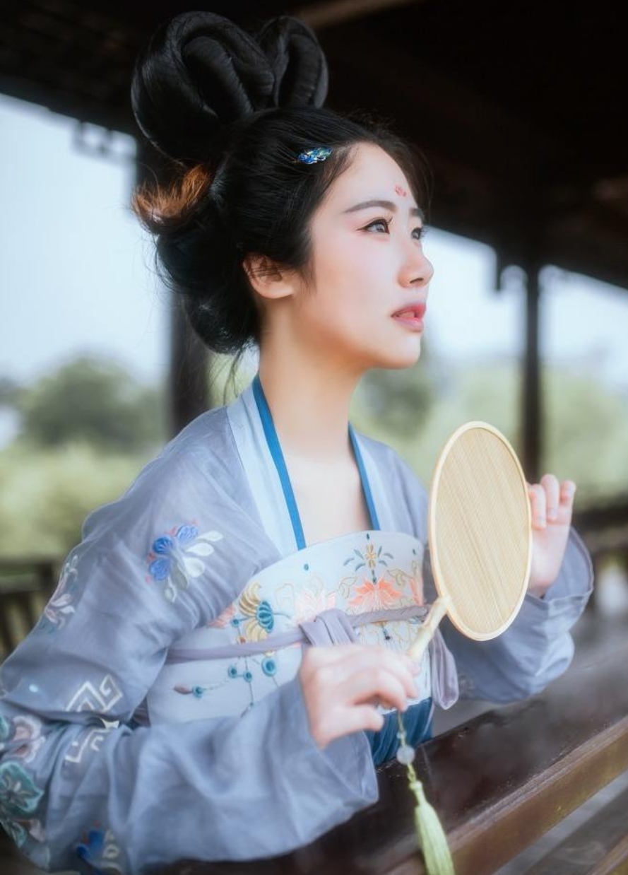 七夕浪漫的牛郎织女的故事,浪漫七夕牛郎织女鹊桥相会