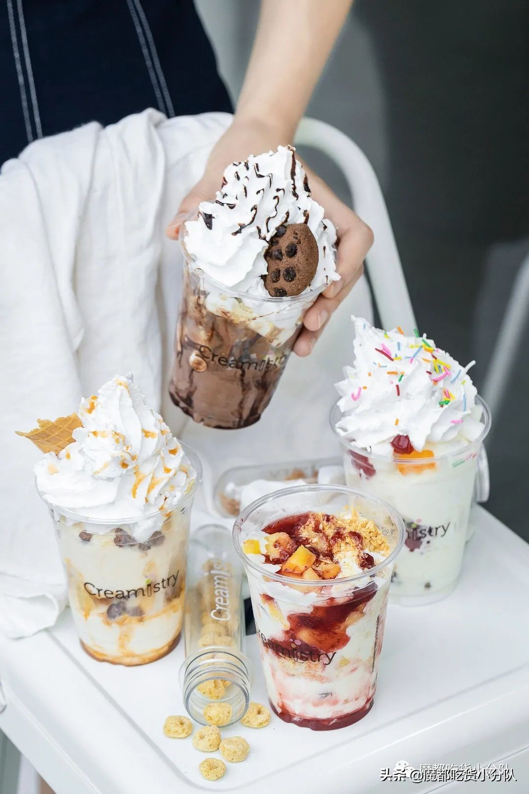 港式鸳鸯奶茶星巴克,星巴克的甜品推荐是什么样的呢