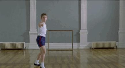 乔治小王子挨骂,乔治小王子叛逆