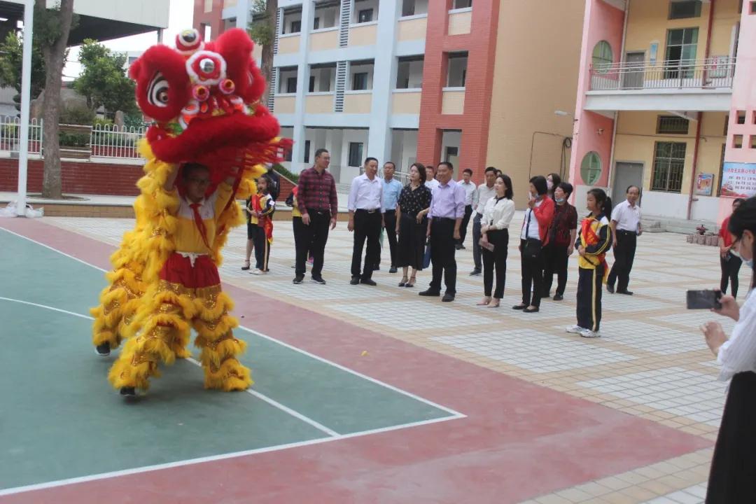 福建省泉州市石狮市龟湖中心小学,石狮市龟湖中心小学