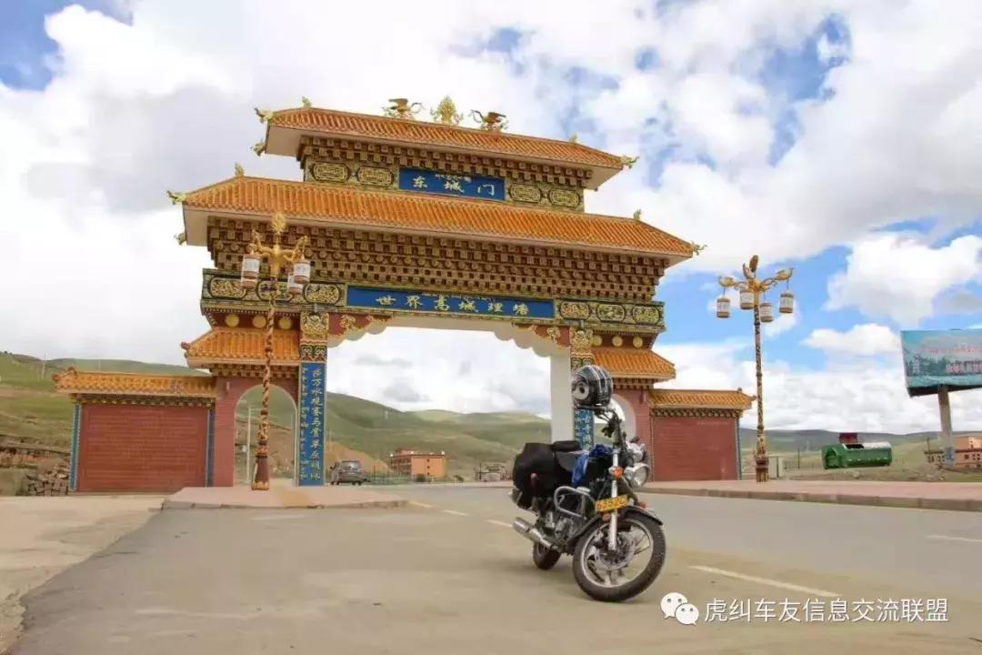 福州机车骑士视频,福州高龄骑士星空独闯青藏线