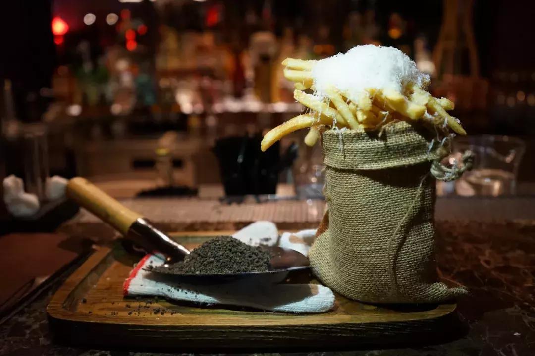 去香港中环必吃的美食,这个春天我们一起去重庆吃火锅吧