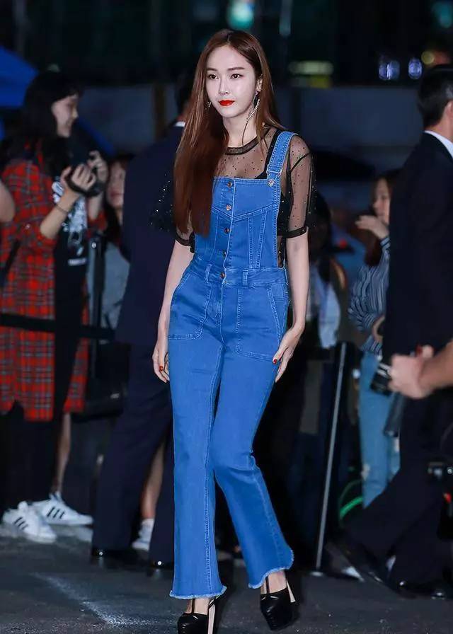 中年妇女穿啥样的牛仔裤显瘦 (大腿粗穿什么牛仔裤子显瘦)