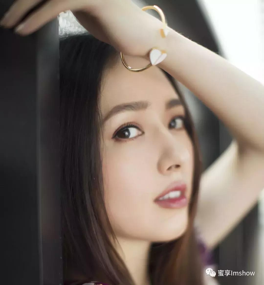 今年流行的饰品都有哪些款式,饰品有哪些风格可以介绍