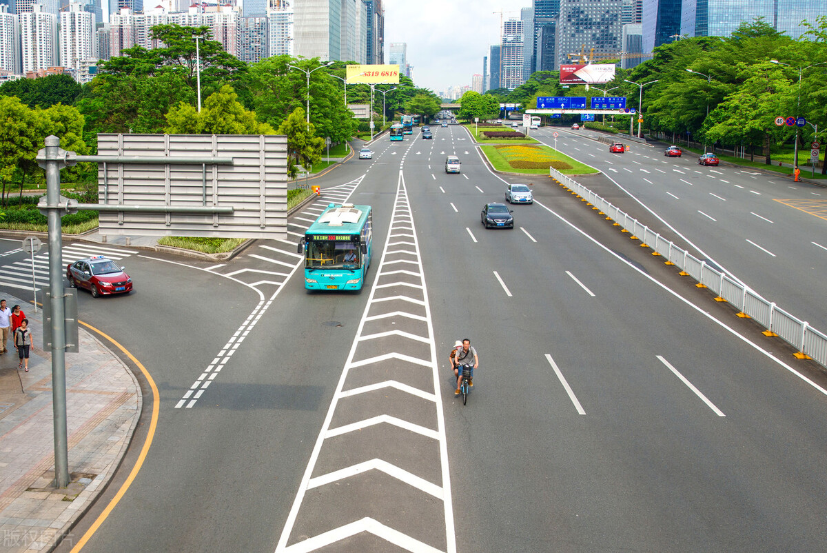 化妆品代加工秘密,化妆品原材料外发代加工