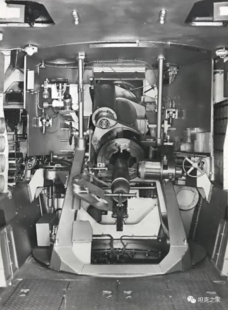 战车溯源：新瓶装老酒的英伦弹弓——FV3805自行火炮