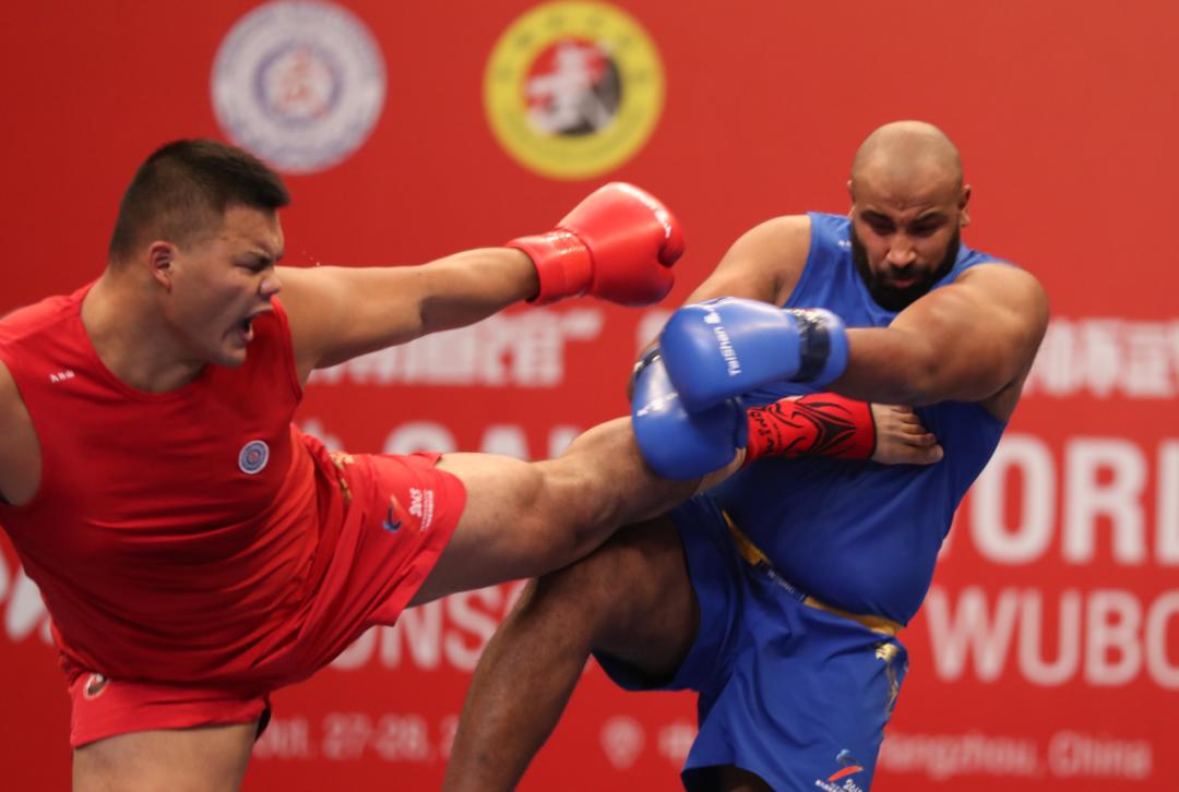 散打和中国功夫哪个厉害,散打拳击有什么不一样