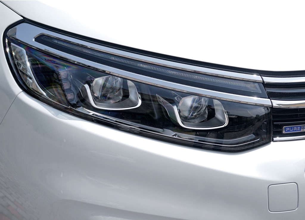 被冷落纯进口的车,被冷落的豪车