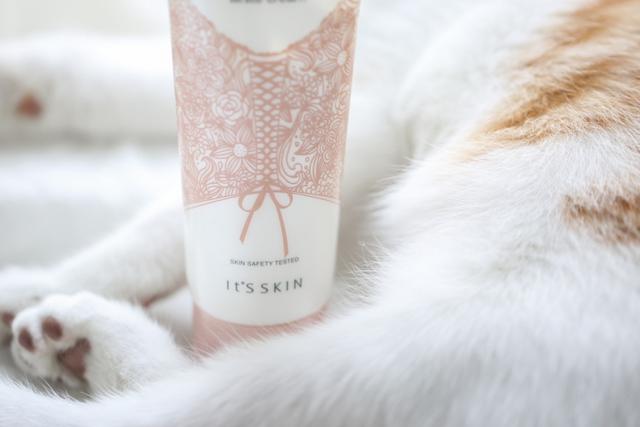 不会假白的素颜霜，涂完你也能去参加101了