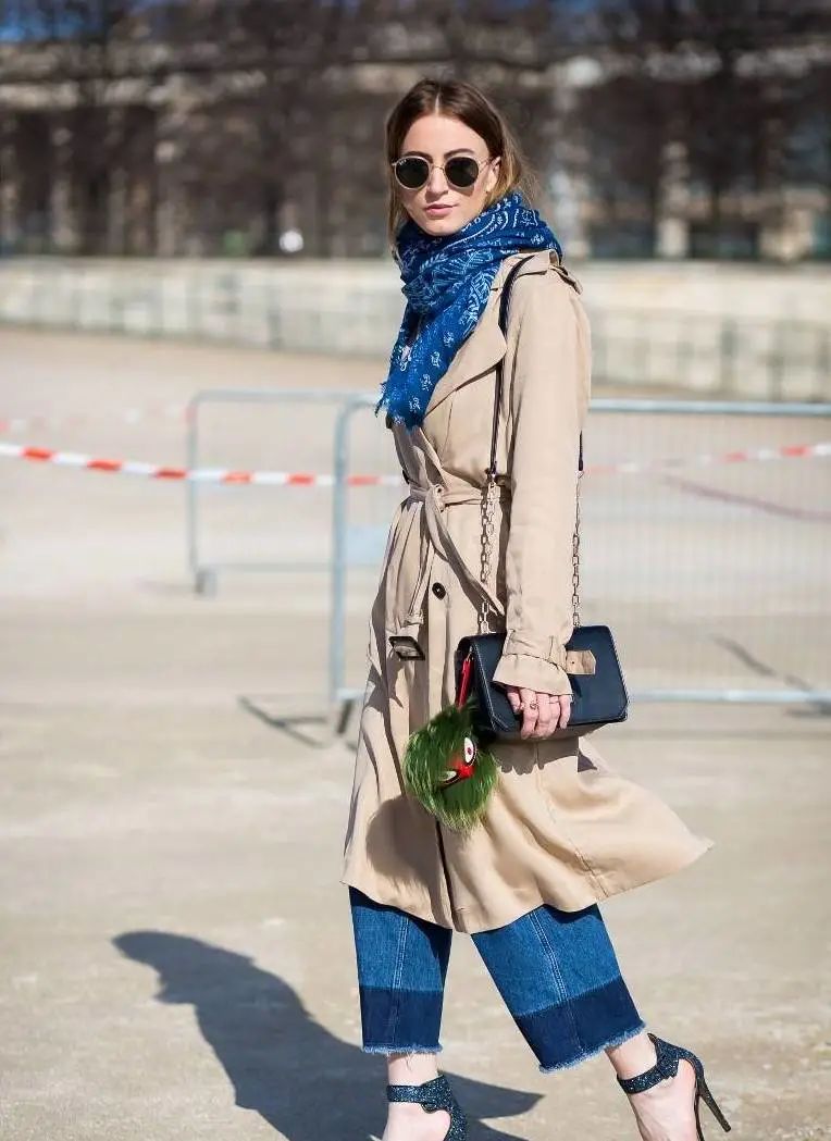 带环风衣的腰带怎么绑,coach风衣腰带的后边系法男士