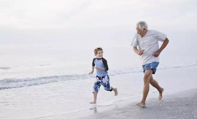 慢跑怎么跑才正确啊,慢跑一天跑几次最好