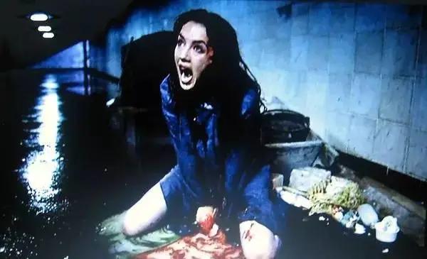 法兰西第一美人,法兰西第一美人阿佳妮