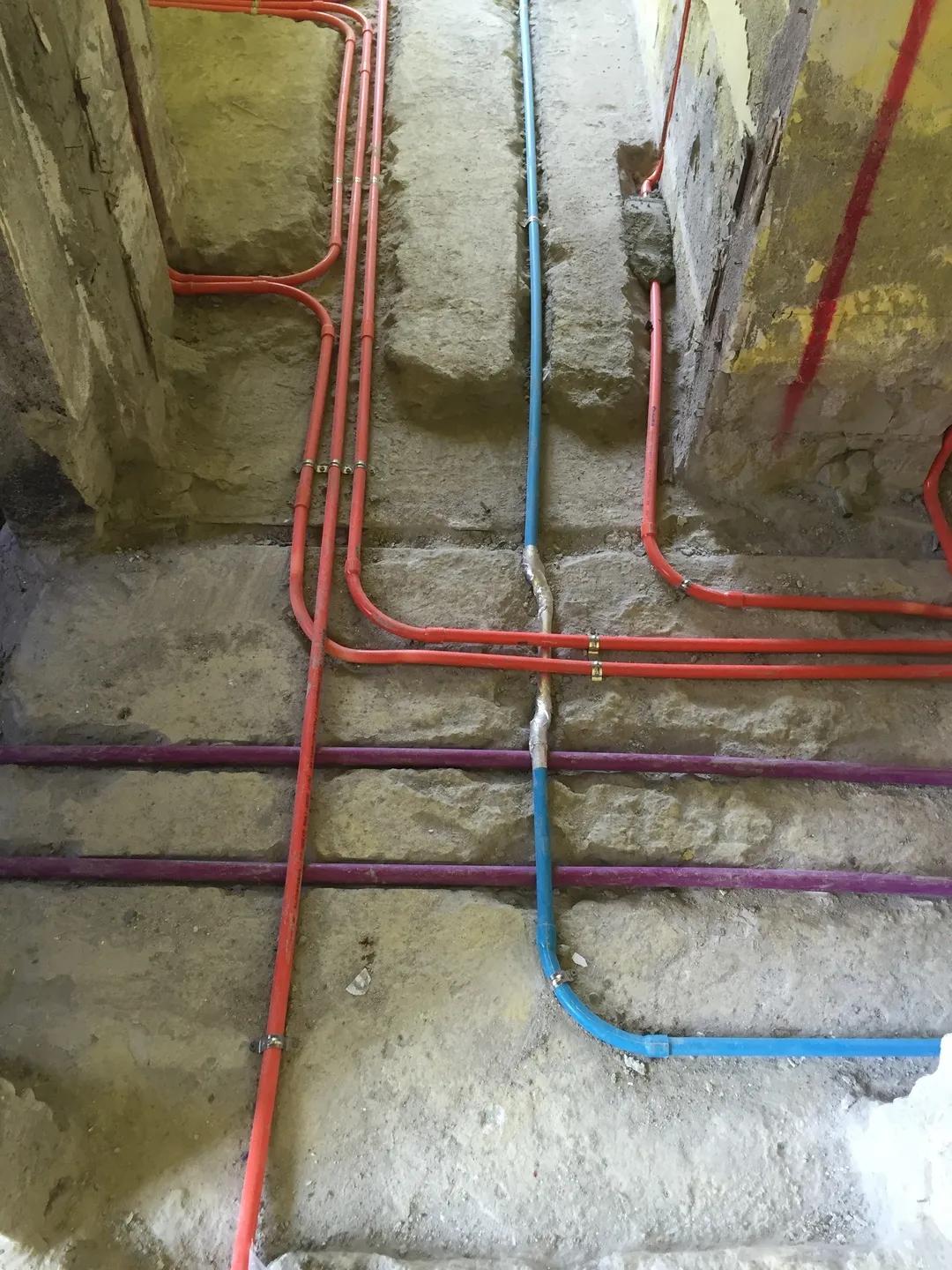 装修过程中跟装修公司大吵一架,装修为什么容易跟装修公司吵架