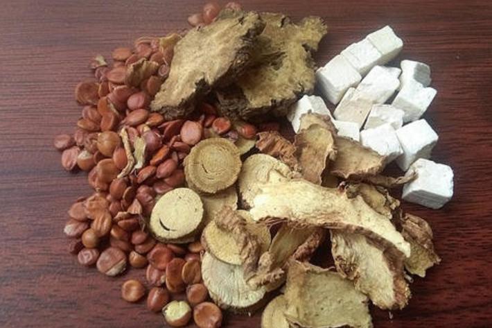 治疗失眠酸枣仁汤经典中医方剂,酸枣仁汤治失眠具体药名和用量