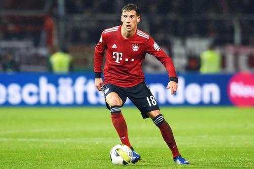 拜仁8000万后卫生涯迎来重大转折,拜仁惨遭惨案