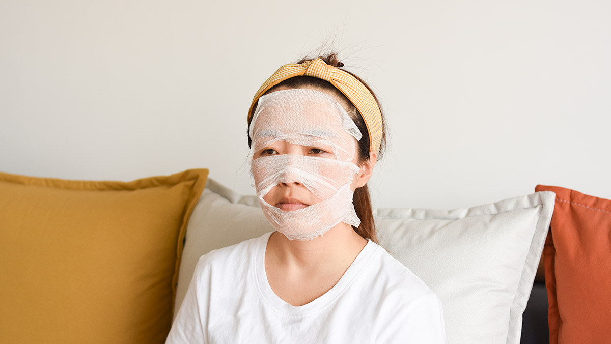 芦荟胶和保湿水的区别是什么,芦荟胶和水乳哪个补水效果好