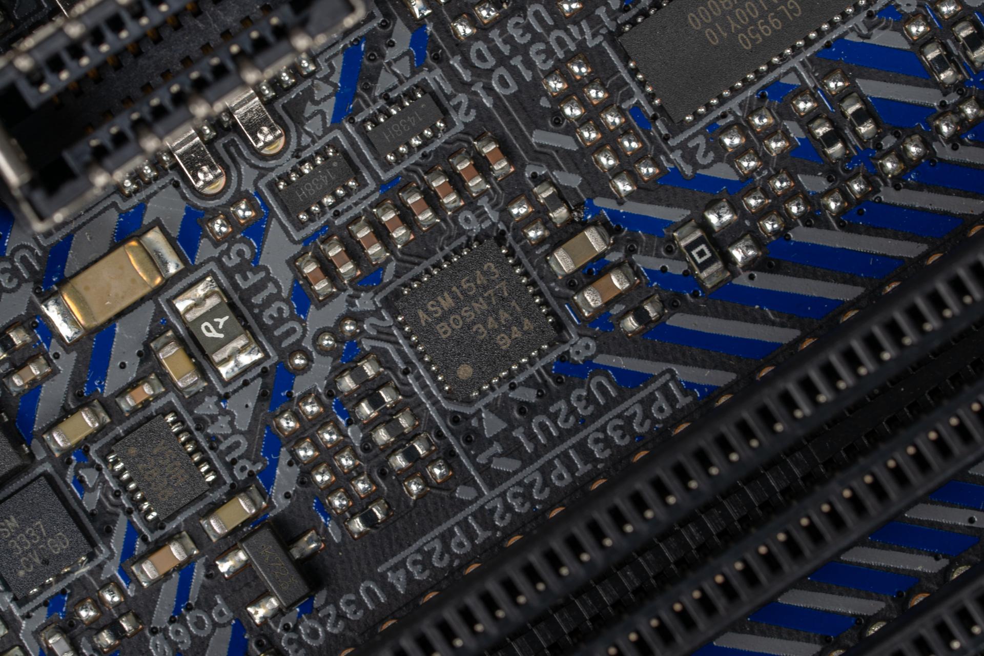 鍗庢搸x570浣跨敤鎰熷彈,鍗庢搸x570璇勬祴