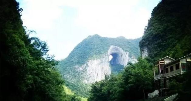 贵州安顺黄果树瀑布旅游攻略,安顺除了黄果树瀑布还有什么好玩