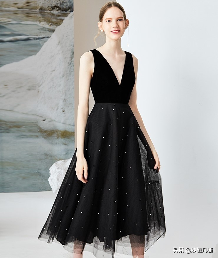 高端年会气质礼服推荐高级感,华丽设计感年会时尚轻奢高级礼服