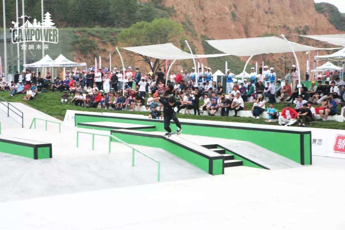 能滑滑板的公园,滑板主题公园设计