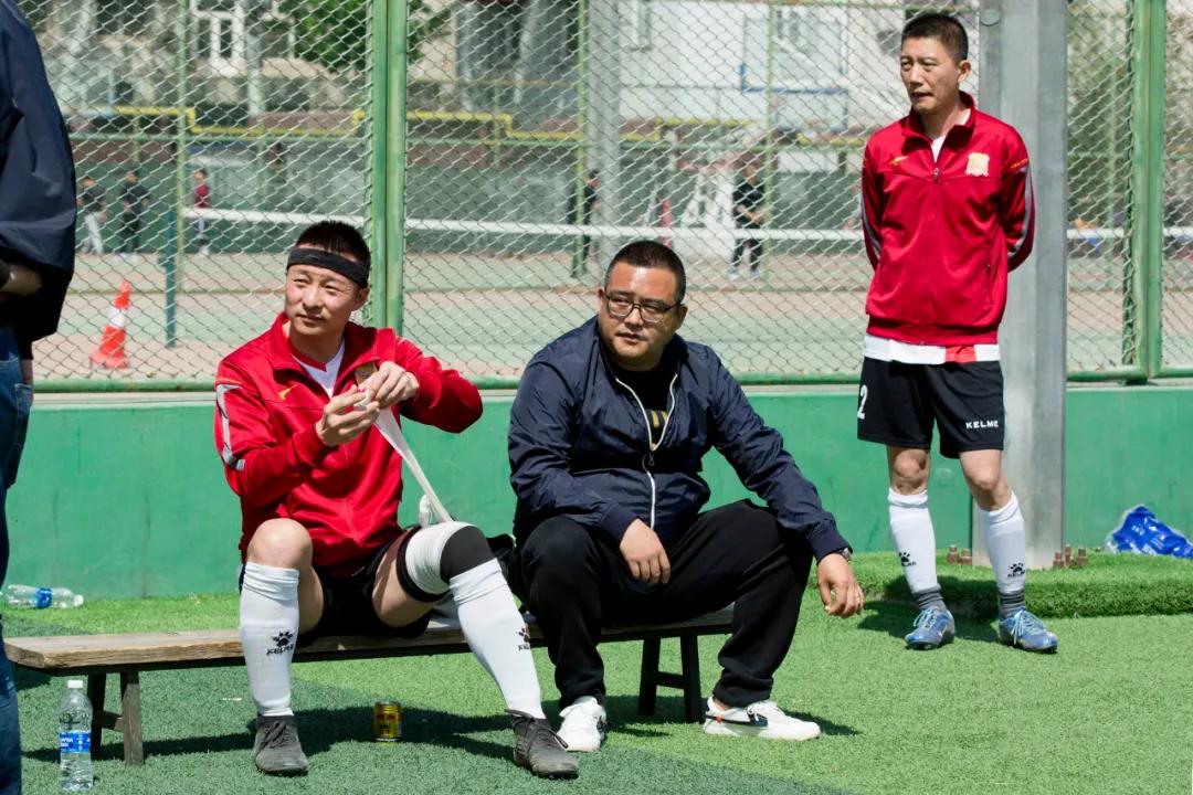 25年队史的草根球队，老男孩的足球故事