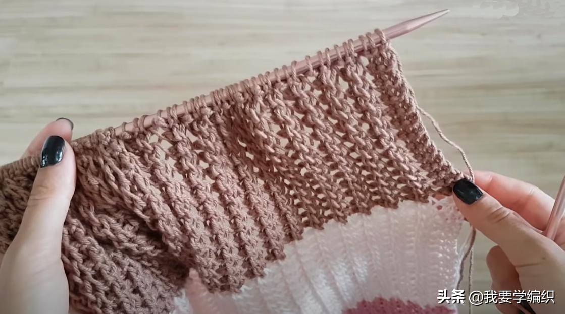 儿童三色交叉背心夏季最新款,三色小女孩毛衣背心