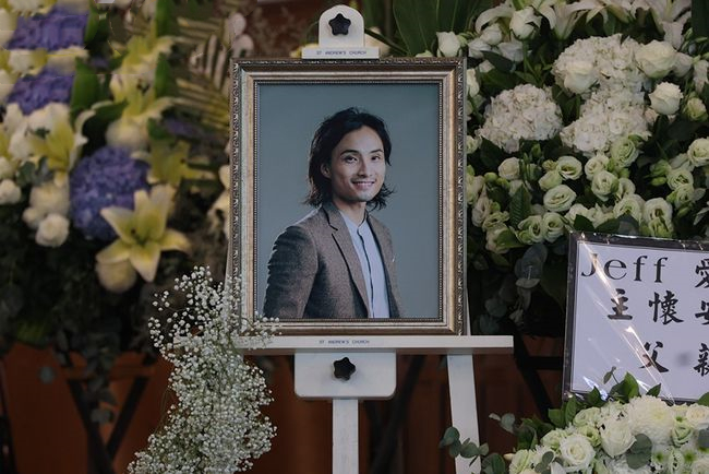 已经去世的十位港星,缅怀离世的50位港星