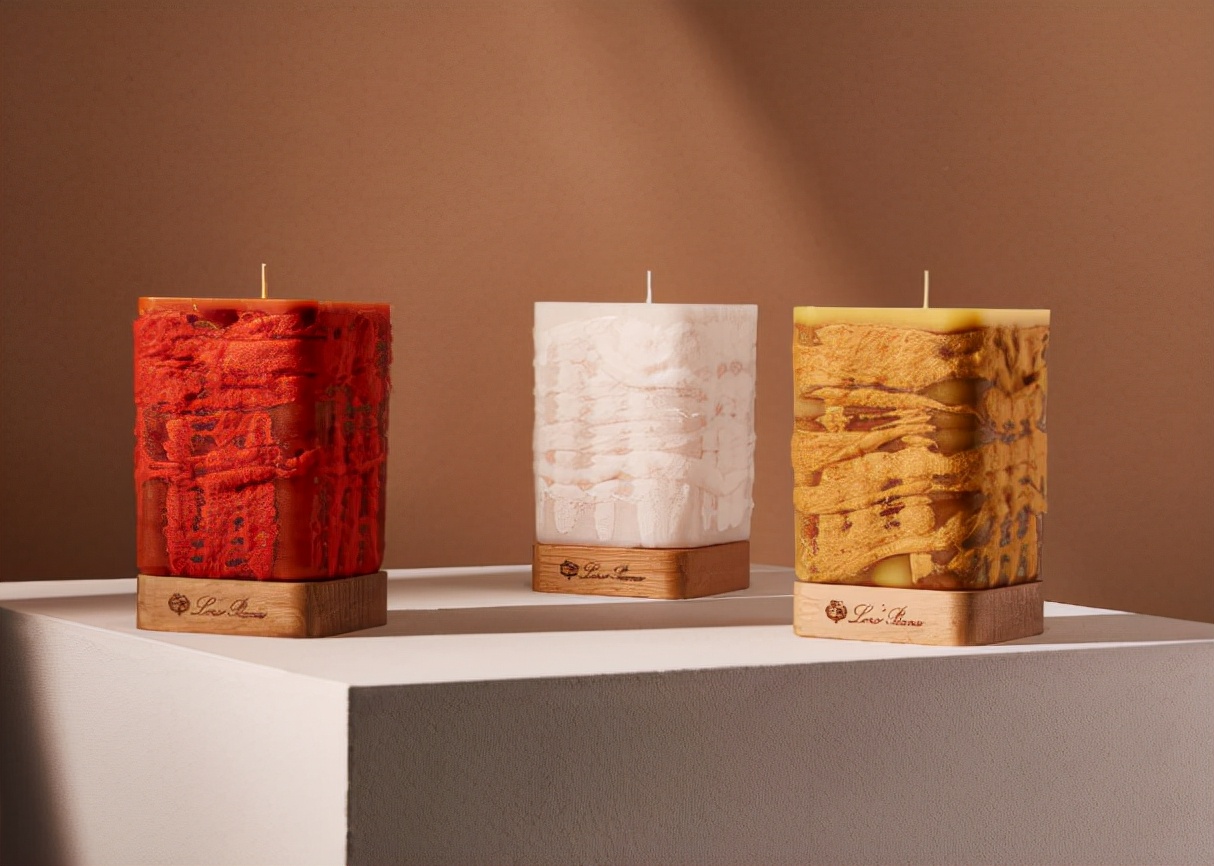 burberry绒雾哑光39,burberry小金砖口红47