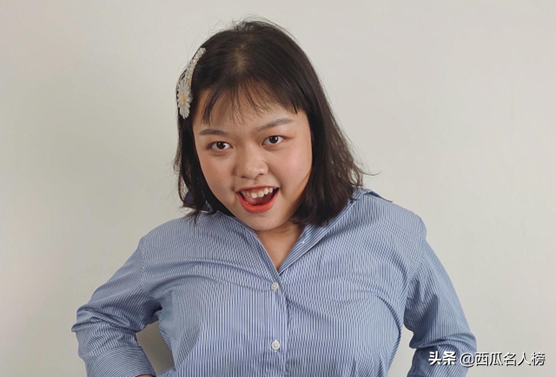 奥黛丽厚本走上颜值道路,奥黛丽厚本秃头少女秒变名媛