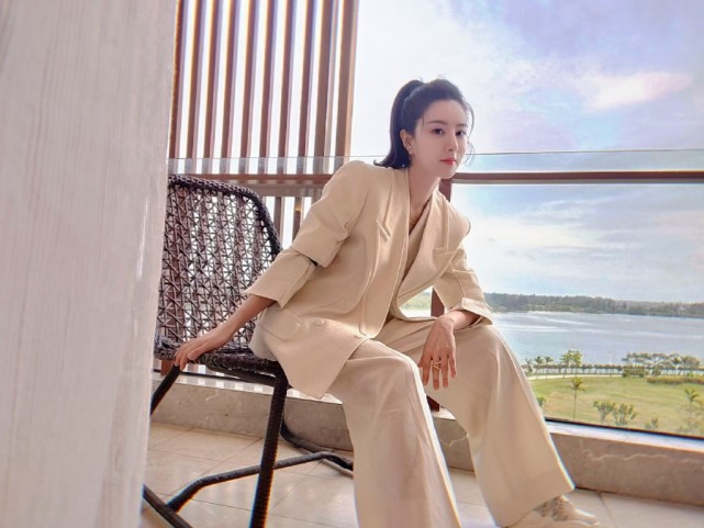 薇娅为售假事件抹泪道歉,一点消息都没有真的好担心