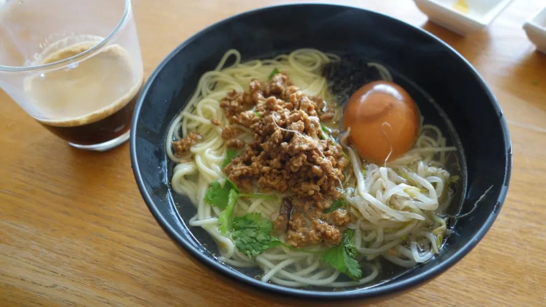 杭州什么地方吃住便宜,杭州吃住攻略