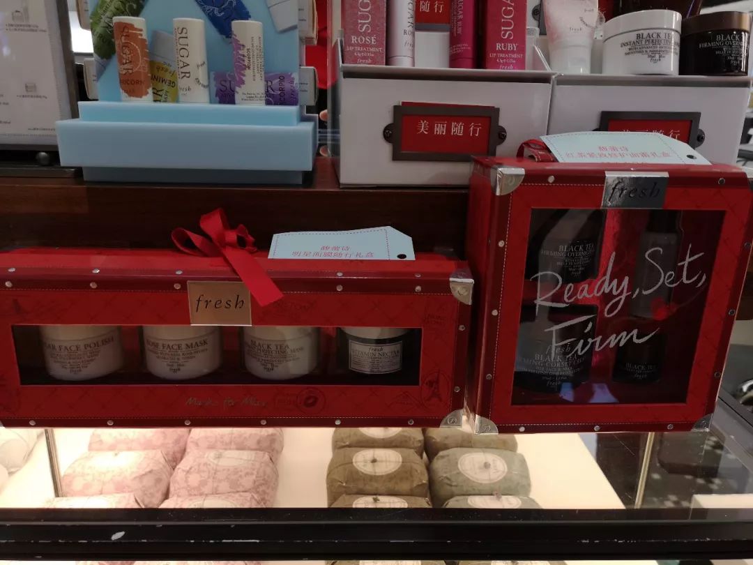 2018各大牌圣诞礼盒在哪买,2018圣诞套装礼盒开箱