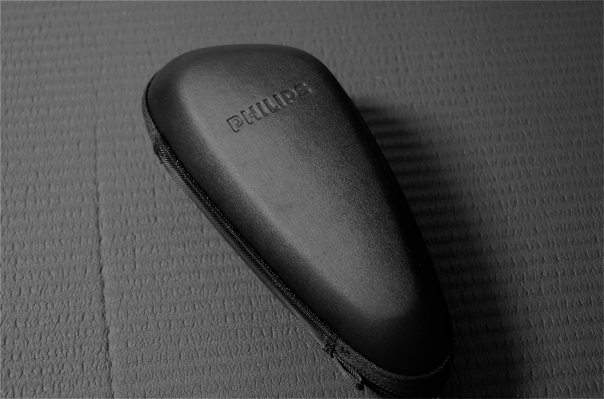 飞利浦s7000剃须刀怎样全身水洗,飞利浦剃须刀s7000使用说明