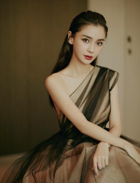 郑恺知道黄晓明和杨颖现在情况吗,郑恺和黄晓明评价杨颖