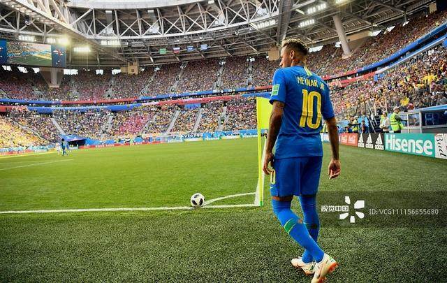为啥内马尔彩虹过人容易被揍,2018世界杯巴西内马尔彩虹过人