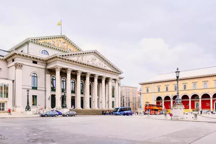 德国租车自驾 (德国租车自驾手续流程图)