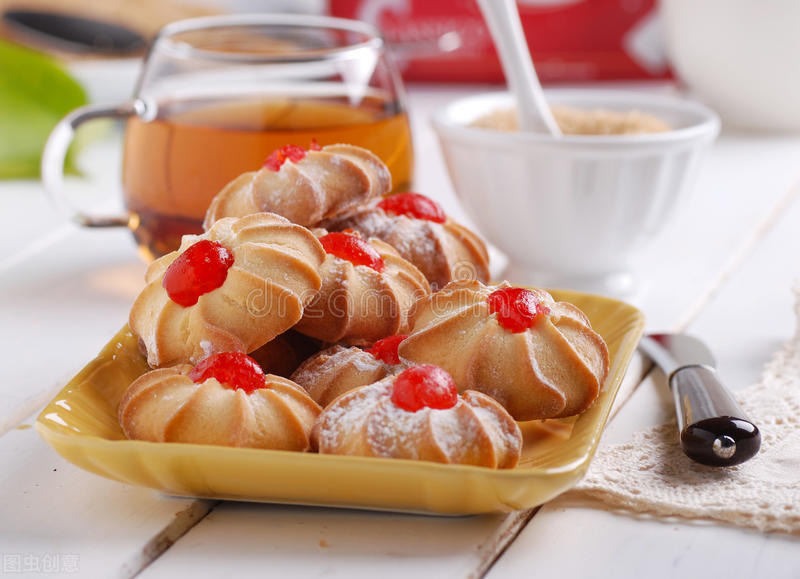 女性吃太多甜品容易衰老吗,女人过量吃冷饮的危害