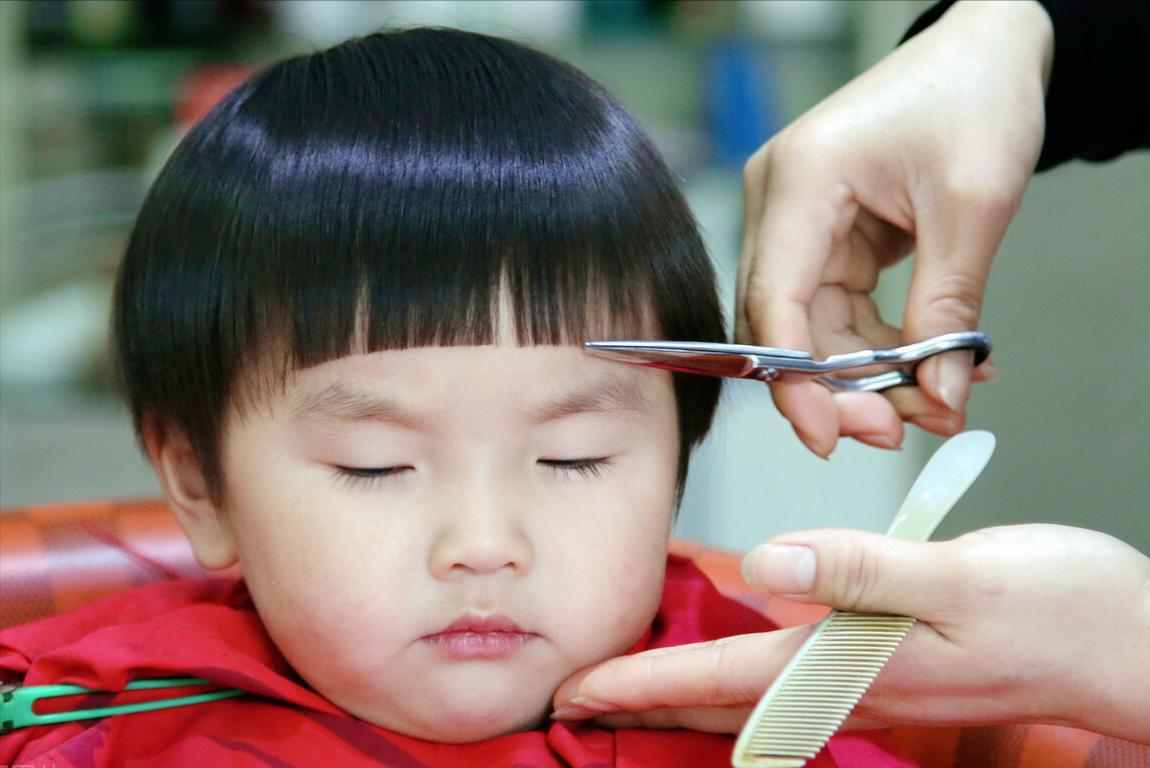 二月二小孩理发好不好,二月二剃龙头理发视频