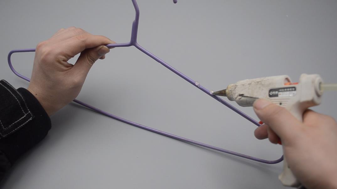 热熔胶棒隐藏用法图解视频,热熔胶的简单用法图解说明