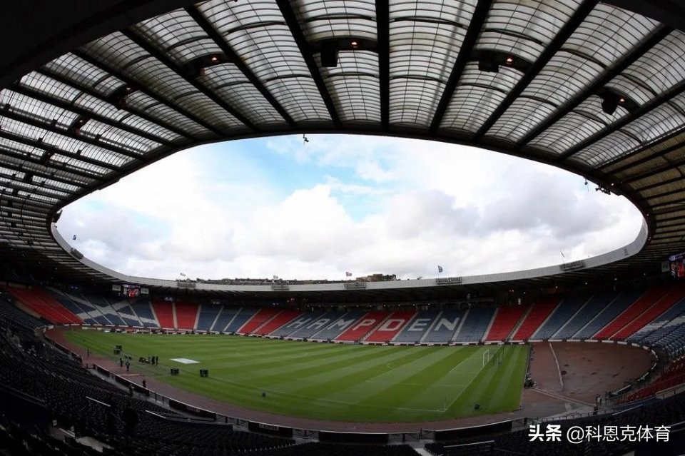 欧洲杯最壮观的球场是什么,欧洲杯十座场馆