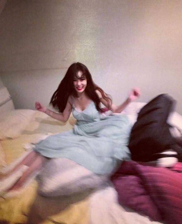 “疑似怀孕”“丰唇“热度还没过又上热搜绿色烟熏你敢同款吗？