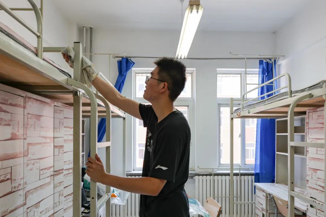 迎接新工人,欢迎新老工人