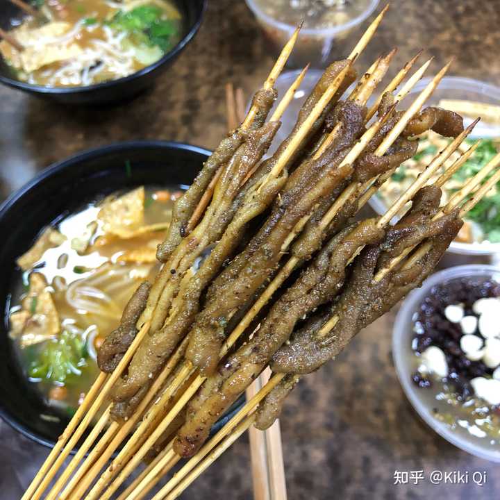 郑州有什么好吃的美食,郑州有什么好玩的地方情侣