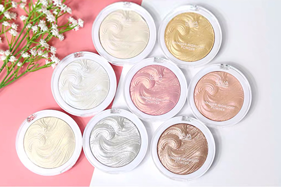 贫民窟女孩必备，300搞定一套彩妆，超平价拒绝踩雷