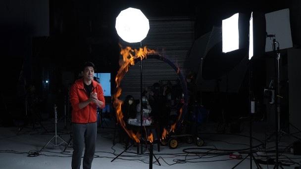 担心！TVB当家小生与富二代太太夫妻同患哮喘病最害怕遗传给儿子