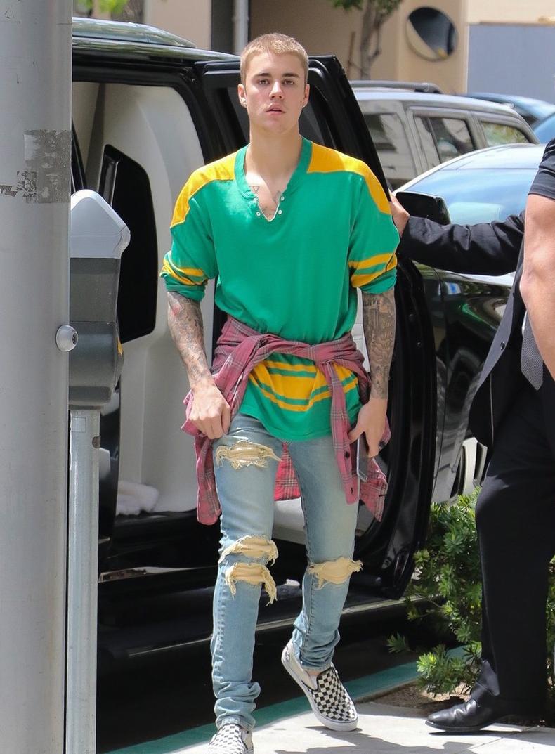 vans棋盘格氧化怎么办,vans棋盘格被染黑