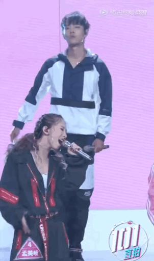 肖战与孟美岐不和？还是表情管理没到位！