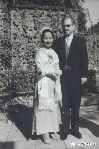 被欧洲人尊为圣母的中国女人,中国女人在欧洲被尊为圣母