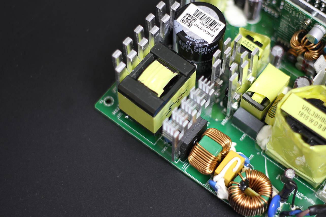 安钛克ne750和hcg750有啥区别,安钛克hcg750的电源线太硬了